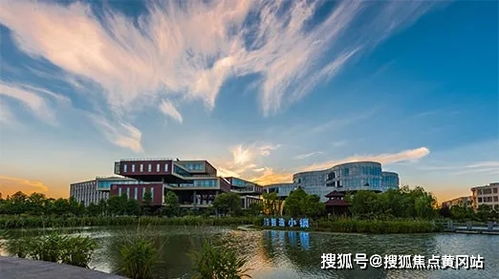 嘉善明樾華庭 多重陽(yáng)臺(tái)飄窗 拓展室內(nèi)空間 經(jīng)典精致三房